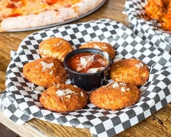 Fried Cheese Raviolis