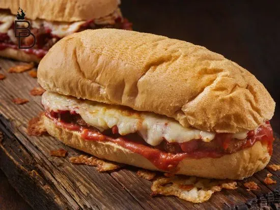 Chicken Parm Sandwich 8"