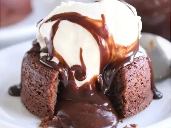 Lava Cake W/Ice Cream