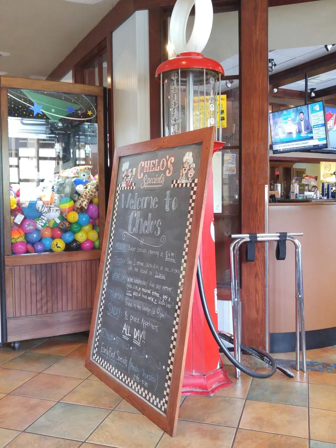 Chelo's Hometown Bar & Grille - Rumford Menu - Updated November 2025