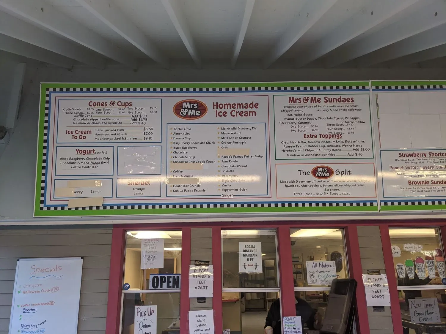 Mrs & Me Menu - Updated November 2025