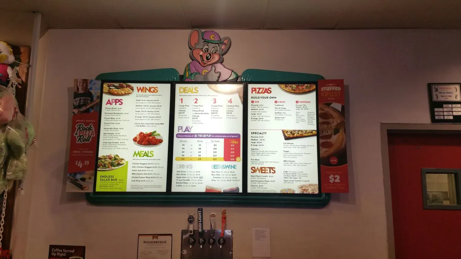 Chuck E. Cheese Menu - Updated November 2025