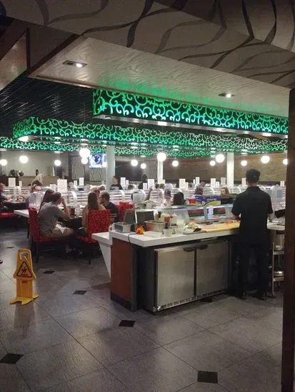 Sushi Train