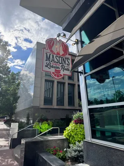 Mason's Famous Lobster Rolls