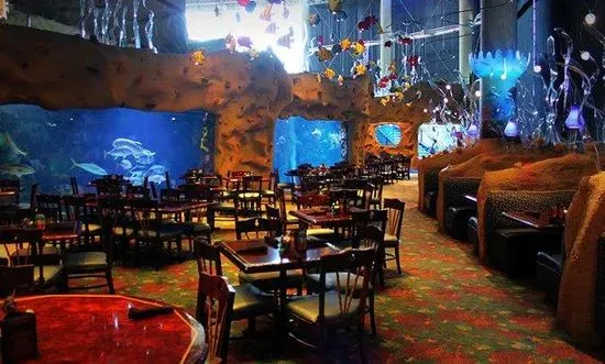 Aquarium Restaurant