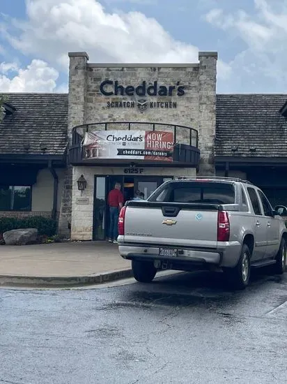 Cheddar's Scratch Kitchen