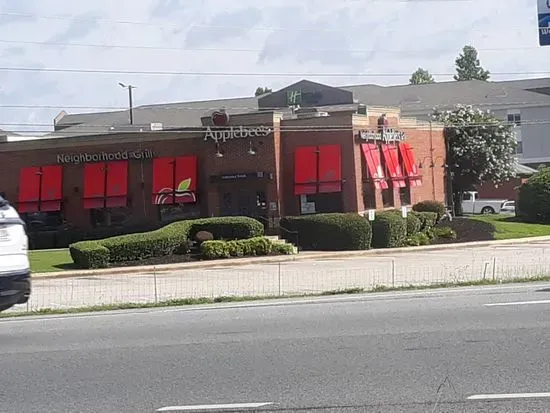 Applebee's Grill + Bar