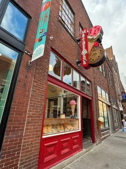 Mattheessen's - Ice Cream, Cookies, Fudge