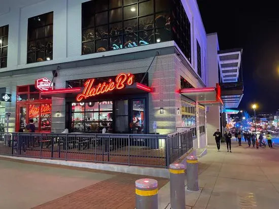 Hattie B's Hot Chicken - Nashville - Lower Broadway