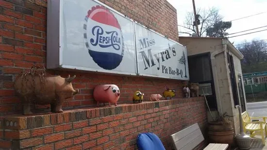 Miss Myra's Pit Bar B Q