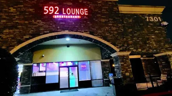 592 LOUNGE & RESTAURANT