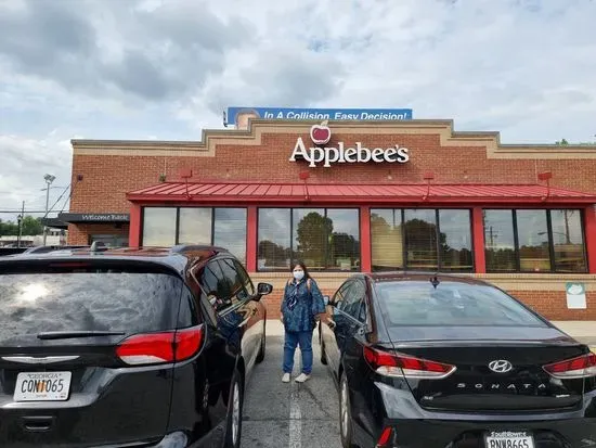 Applebee's Grill + Bar