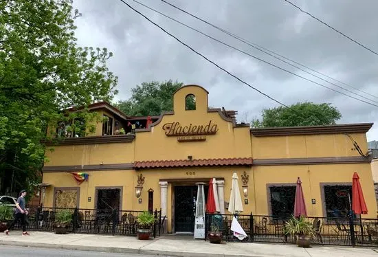 La Hacienda Midtown