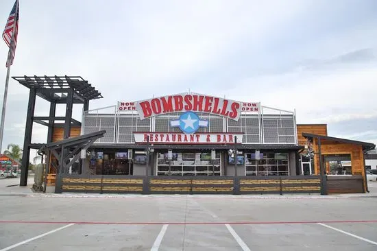 Bombshells Restaurant & Bar