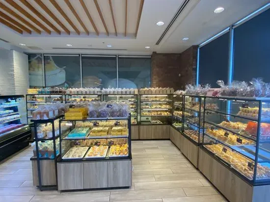 85°C Bakery Cafe - Lakeline