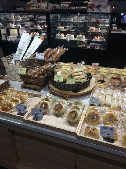 Tous Les Jours Bakery(Lakeline Hmart location)