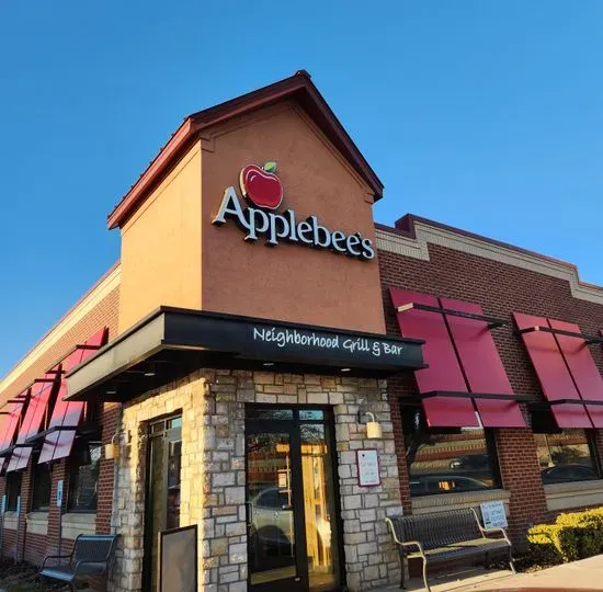 Applebee's Grill + Bar