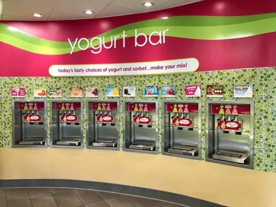 Menchie's Frozen Yogurt