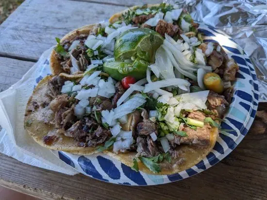 Tacos El Sabroson (Taco Truck)