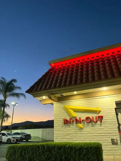 In-N-Out Burger