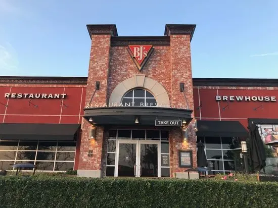 BJ's Restaurant & Brewhouse