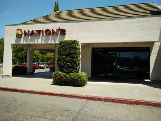 Nation's Giant Hamburgers & Great Pies