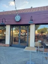 The Coffee Bean & Tea Leaf