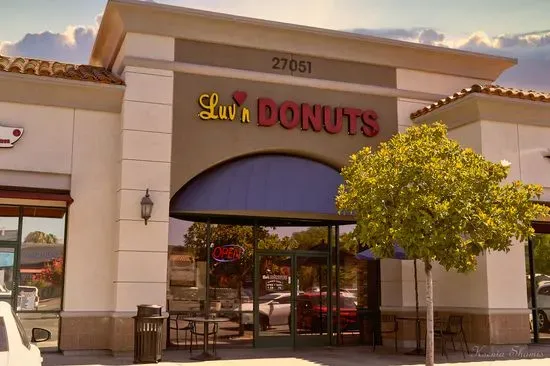 Luv'n Donuts