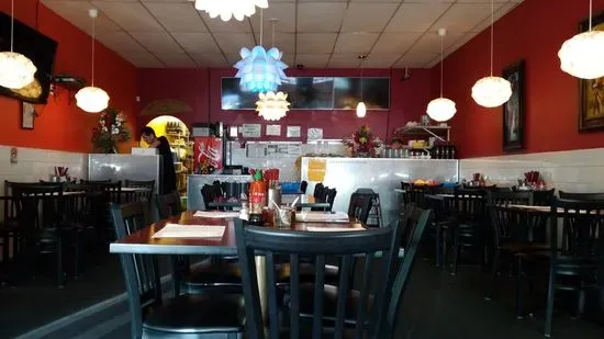 Hometown Noodle Restaurant
