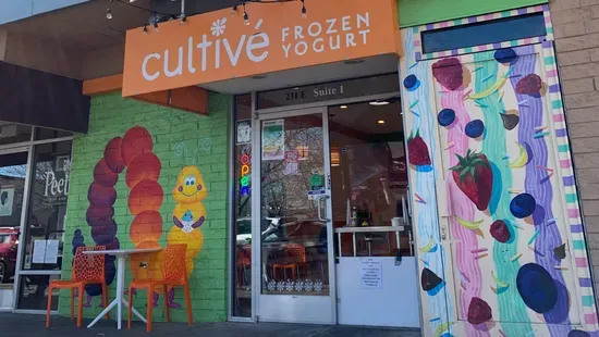 Cultivé Frozen Yogurt