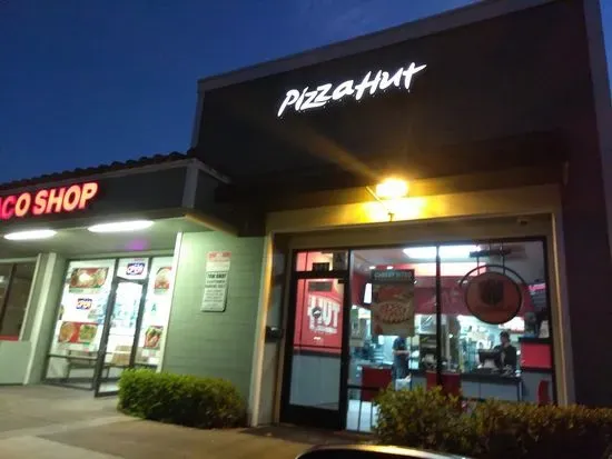 Pizza Hut