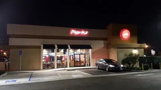 Pizza Hut