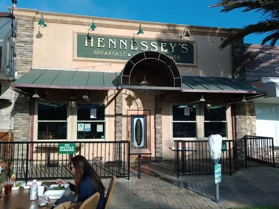 Hennessey's Tavern