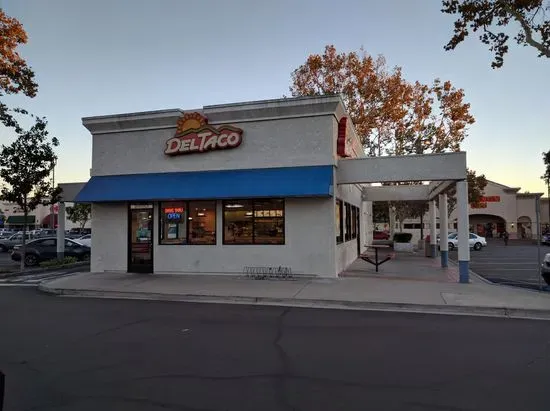 Del Taco