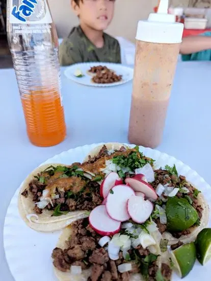 Nenas Tacos