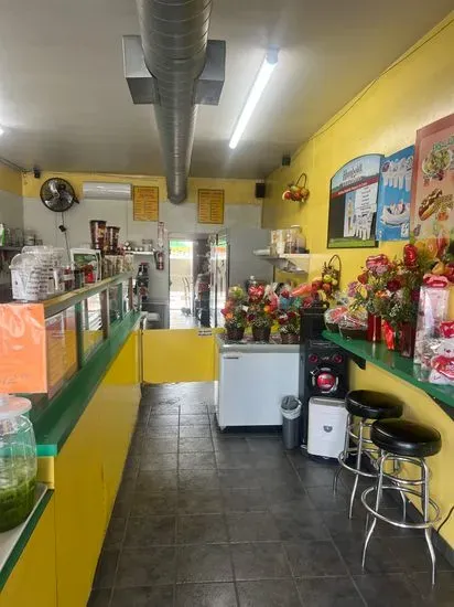 Zapopana's café Tortas Y Raspados