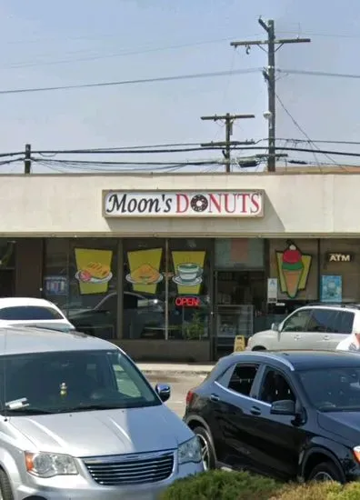 Moon's Doughnuts