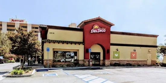 Del Taco