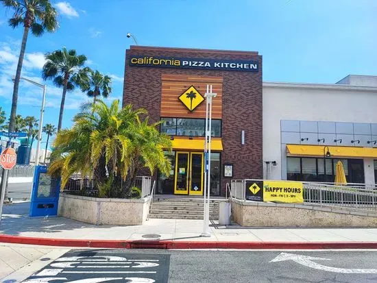 California Pizza Kitchen at The Pike Outlets