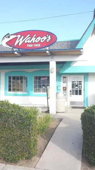 Wahoo's Fish Taco Bristol and Baker