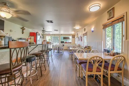 Fat Lou's Cafe