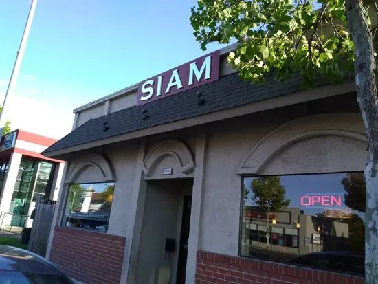 Siam Fine Thai Cuisine