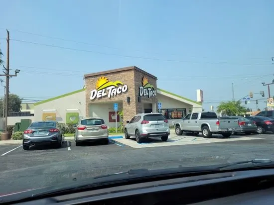 Del Taco