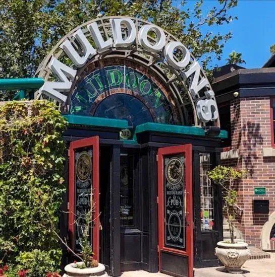 Muldoon's Irish Pub