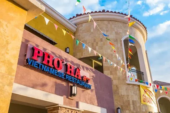 Pho Ha #7 University Ave