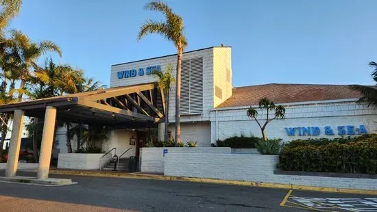 Wind & Sea Restaurant