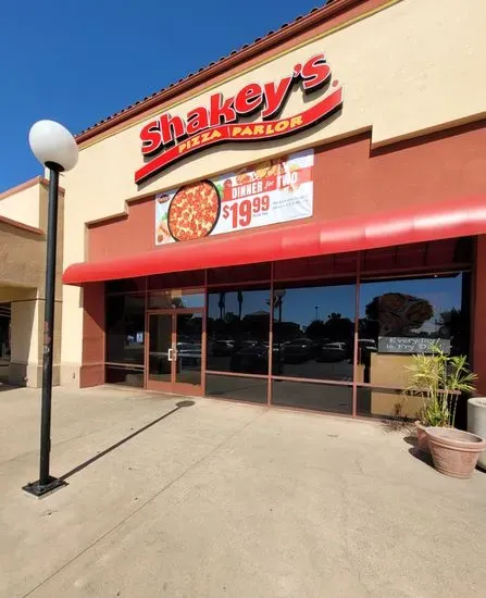 Shakey's Pizza Parlor