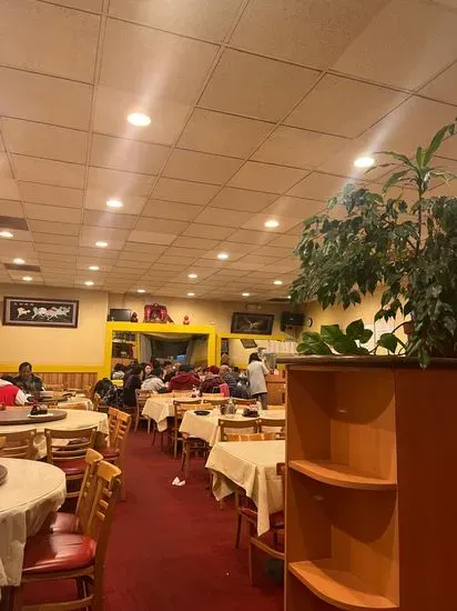 Szechuan Taste Restaurant 长江