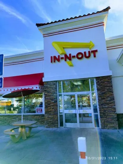 In-N-Out Burger