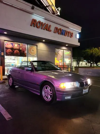 Royal Donuts